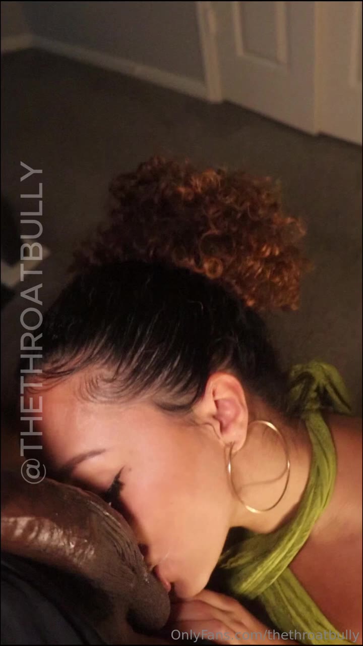 Babe TheThroatBully onlyfans nude Epic