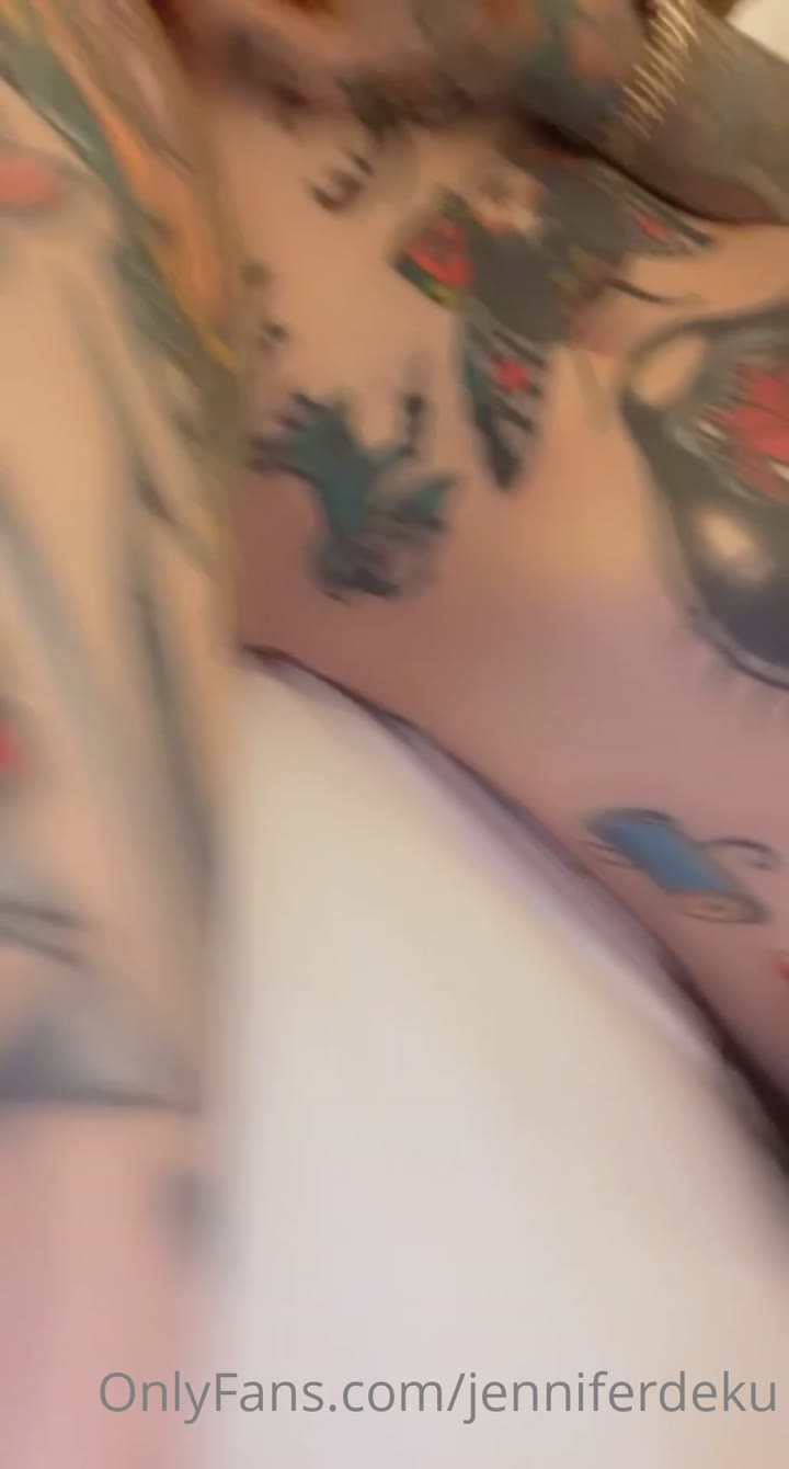 Affectionate Babe Jennifer Deku erome