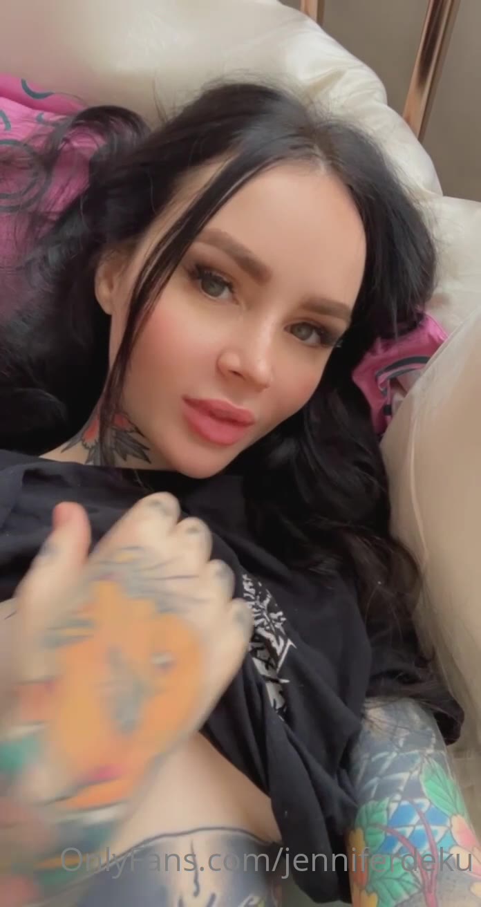 Affectionate sucking Babe Jennifer Deku nude porn leak