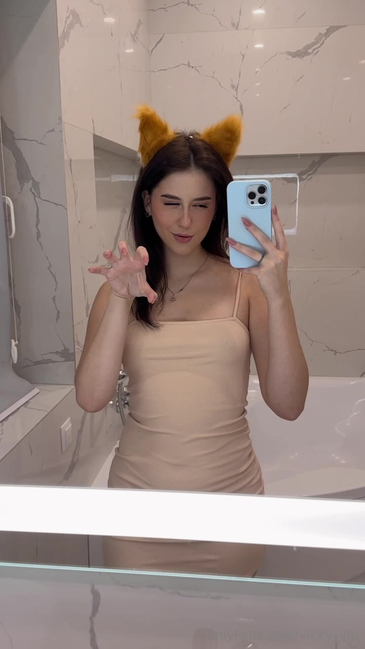 Benevolent Dripping Busty VikkyCandy simpcity