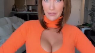 Small Tits Paige Spiranac onlyfans porn