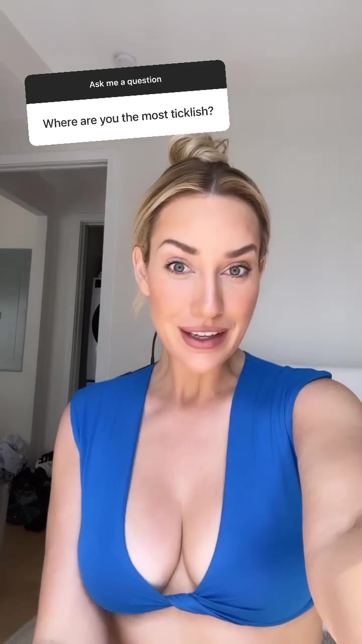 Small Tits Paige Spiranac solo Epic