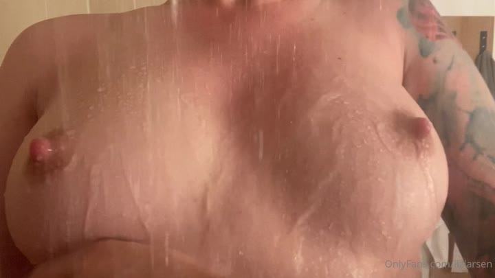 Caucasian LizLarsen camrip Epic