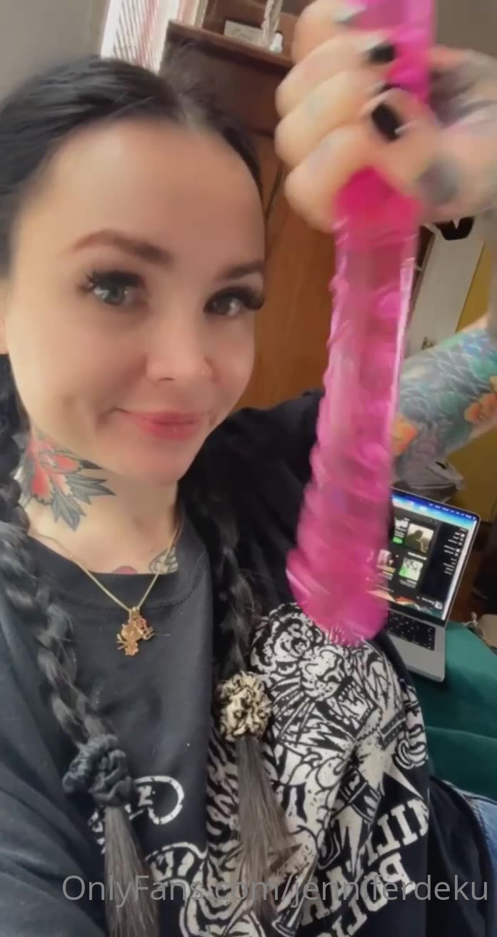 fucktoy Sweating Big tits Jennifer Deku fucked