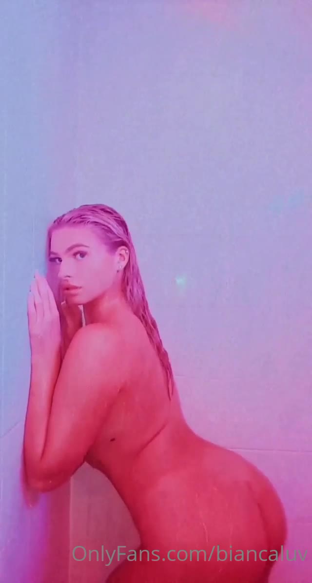 bimbo sucking cumslut Babybiancaluv onlyfans leaks