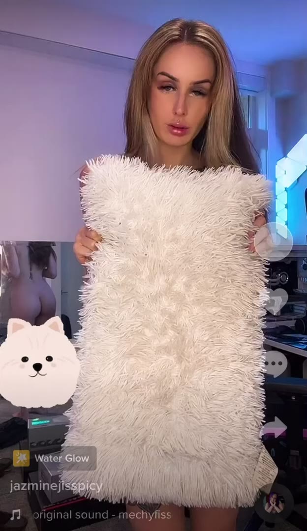 Enigmatic  White JazmineJ cams