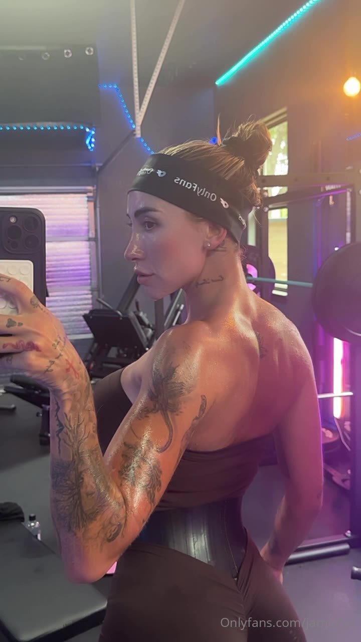 Hottie Jamielyn nudes PRIVATE