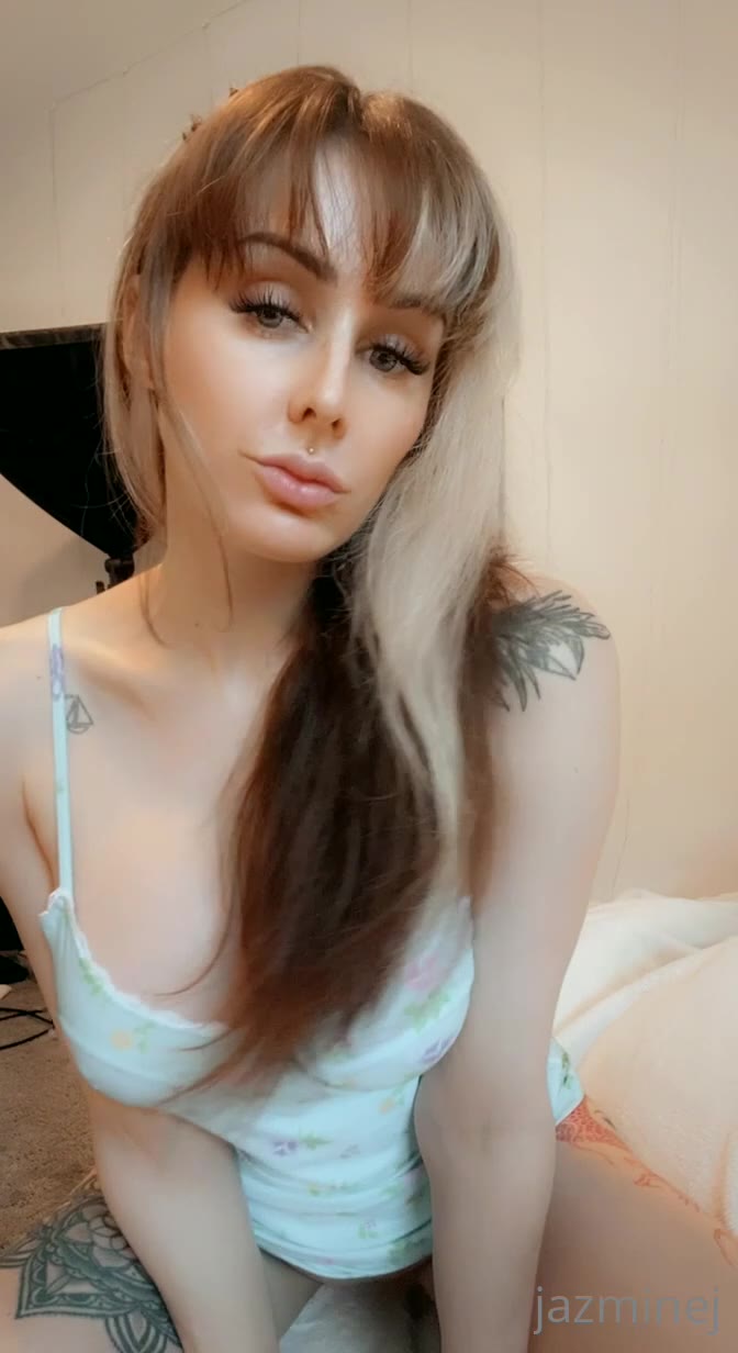 Cumslut JazmineJ porn pic Leaked full video