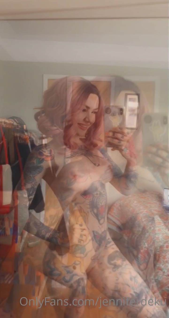 Slim Jennifer Deku nude Exposed