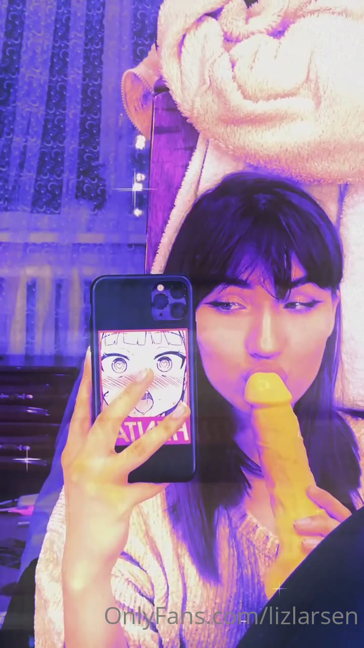 Big tits LizLarsen sextape EXPOSED
