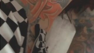 Babe Jennifer Deku boobs