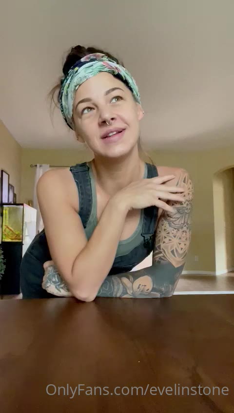 teen Big natural tits Evelin Stone Patreon leak Full Clip