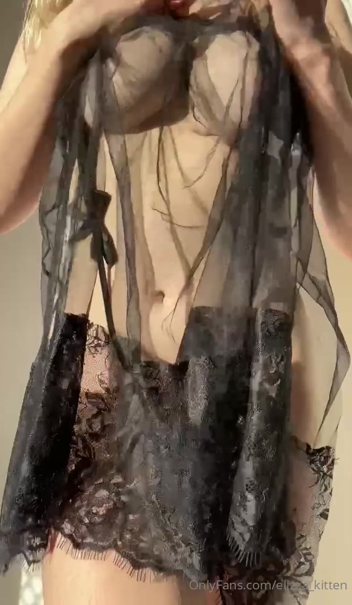 Big natural tits Lizzy Vixxen nude onlyfans Sensational