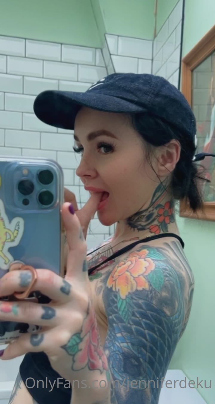 cutie pie Big tits Jennifer Deku reddit Epic