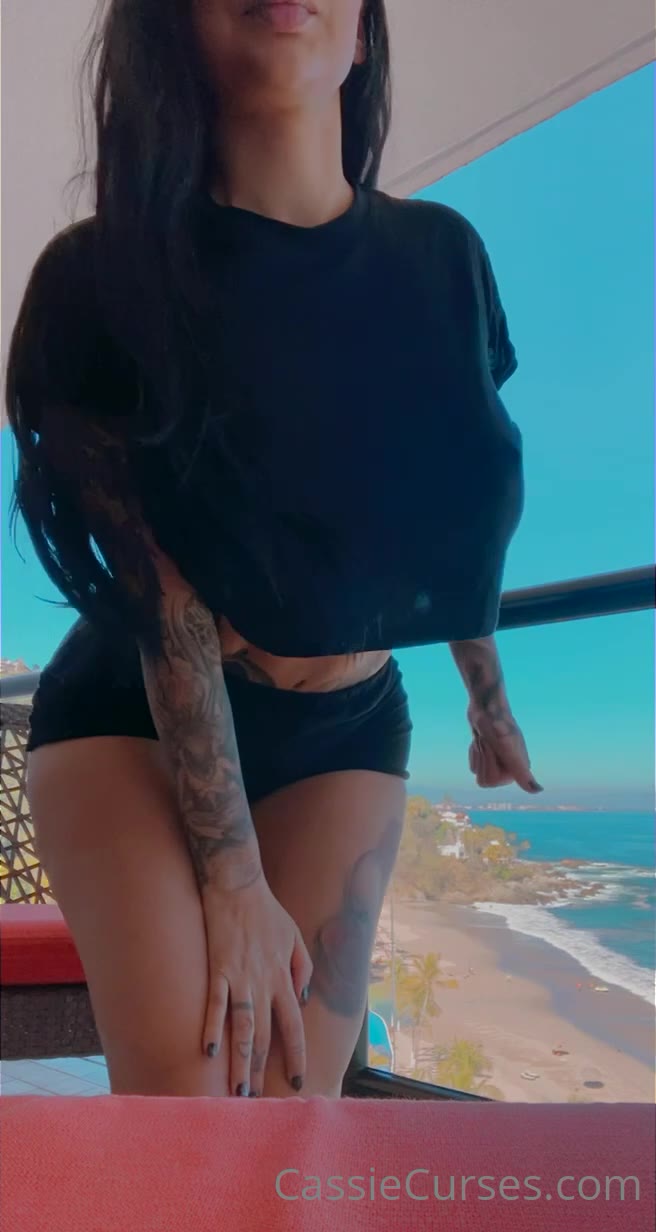 Tenacious Dripping cum Cassie Curses nudes leaked