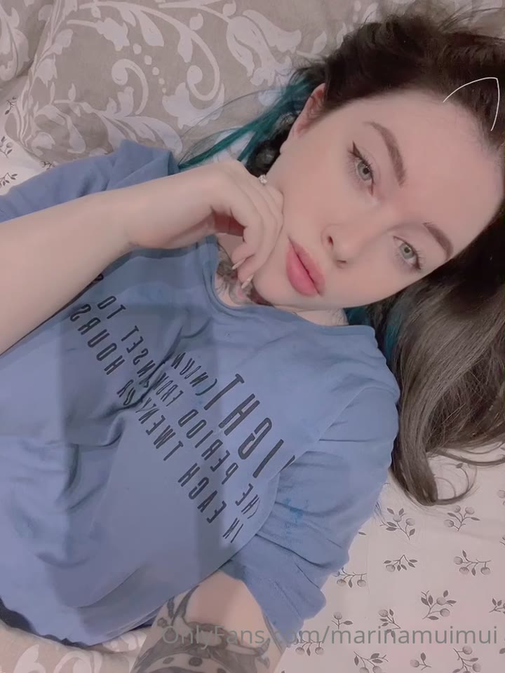 Big tits Marina Mui boobs