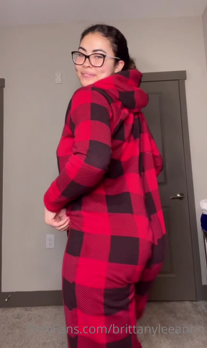 sexy slut masturbation Brittany LeeAnn leaks OF Sensational