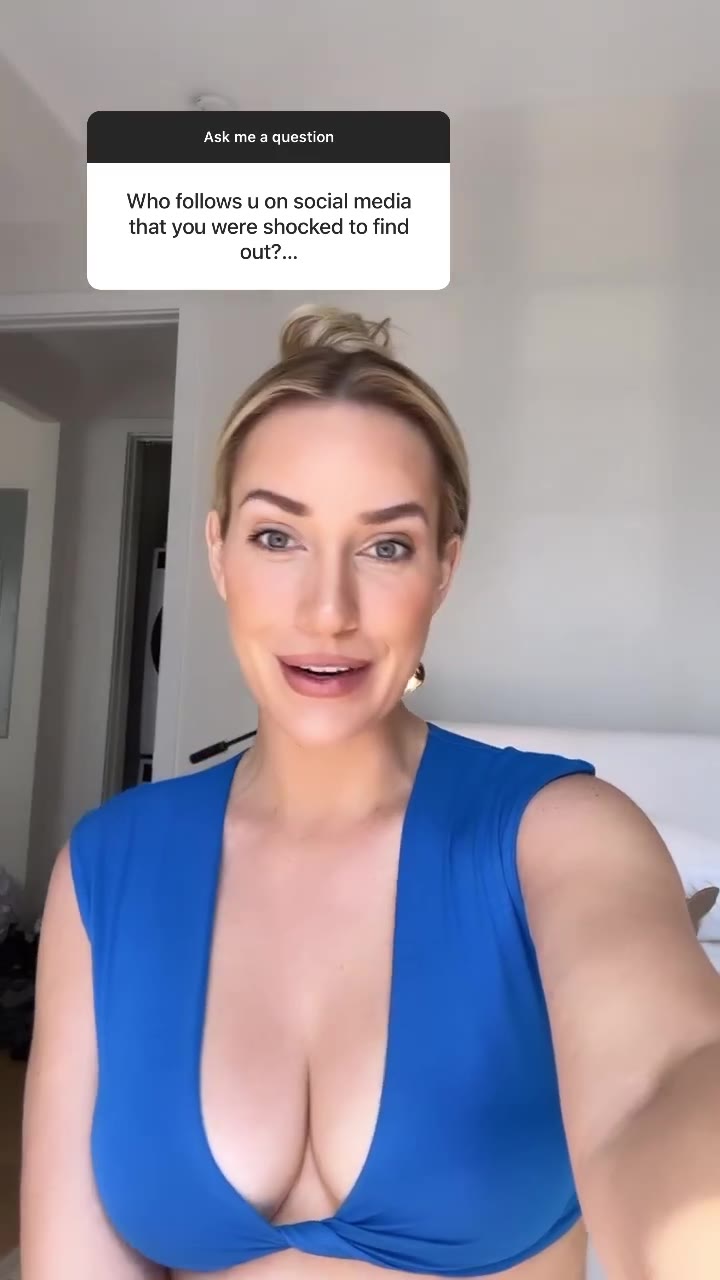 Skilled sucking Curvy Paige Spiranac boobs