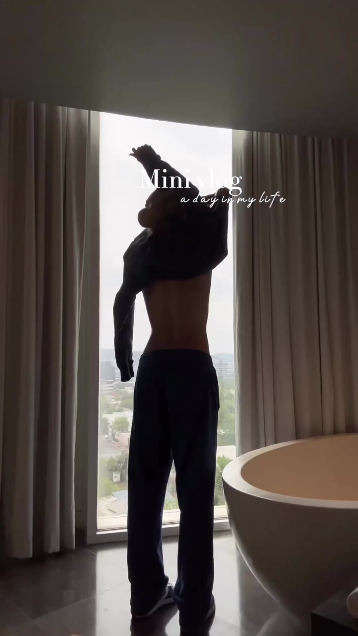 Ambitious  Big tits Charly Jordan leaked pic FullVID Epic