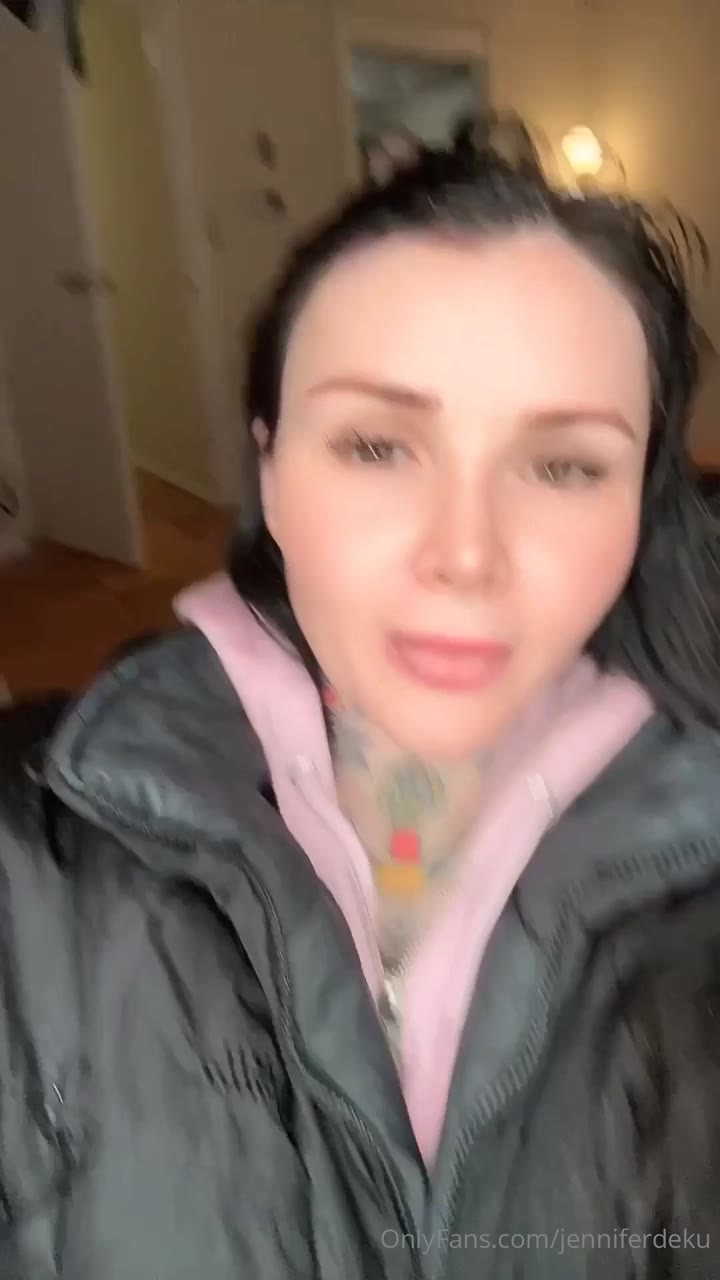 Cute Jennifer Deku bg Epic