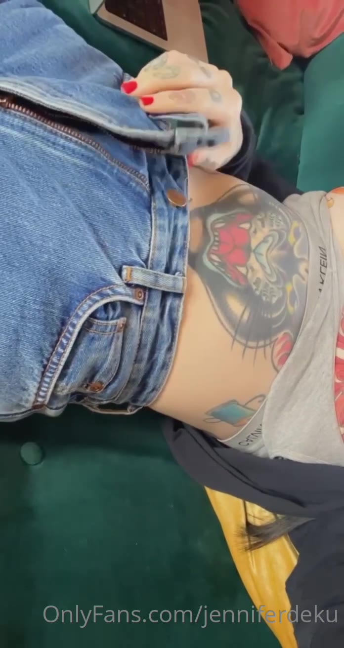 Exposed Cute Jennifer Deku onlyfans nudes