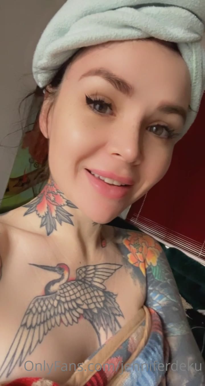 cutie pie Babe Jennifer Deku tits