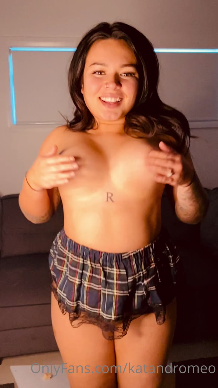 slutty hoe Dripping Caucasian Katand Romeo sex