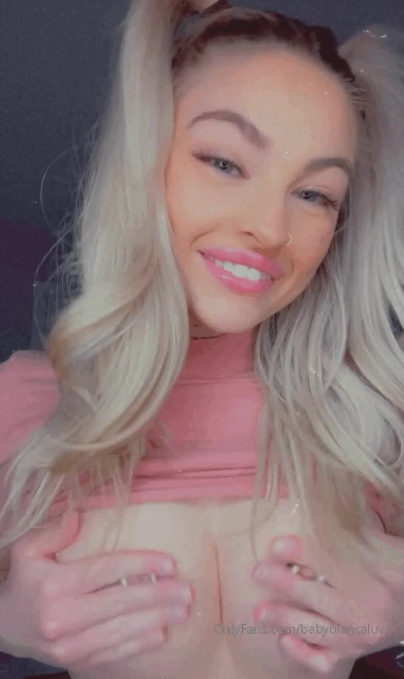 Steadfast sucking only-fans Babybiancaluv naked pics