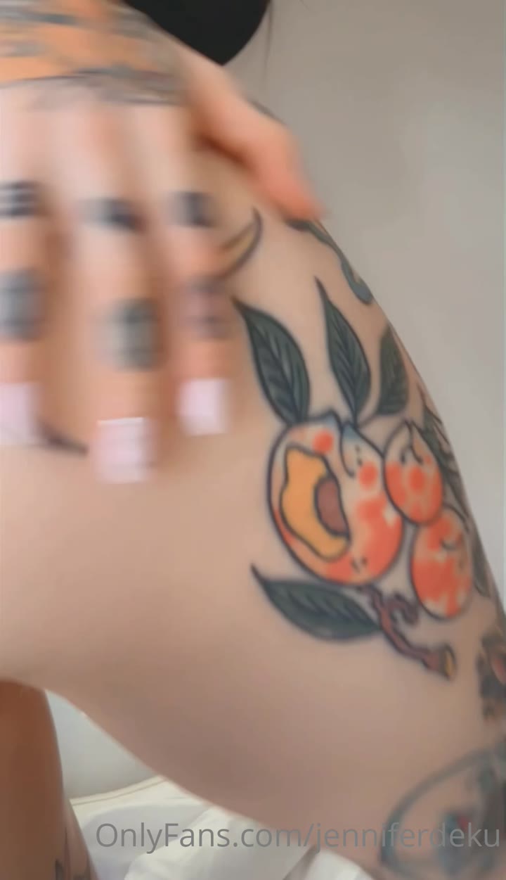 Slim Jennifer Deku nsfw