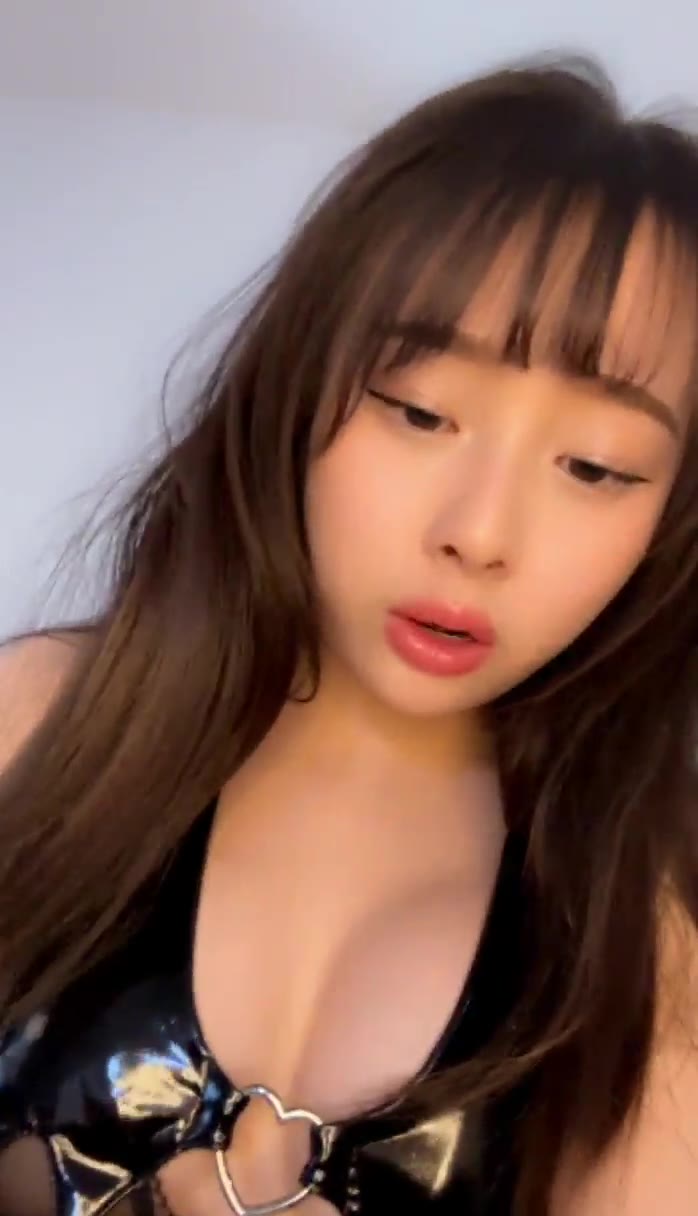 Exposed blowjob Myamira onlyfans