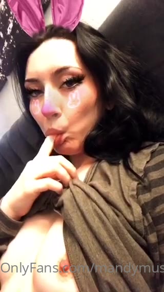 Big natural tits Mandy Musse leaked Epic