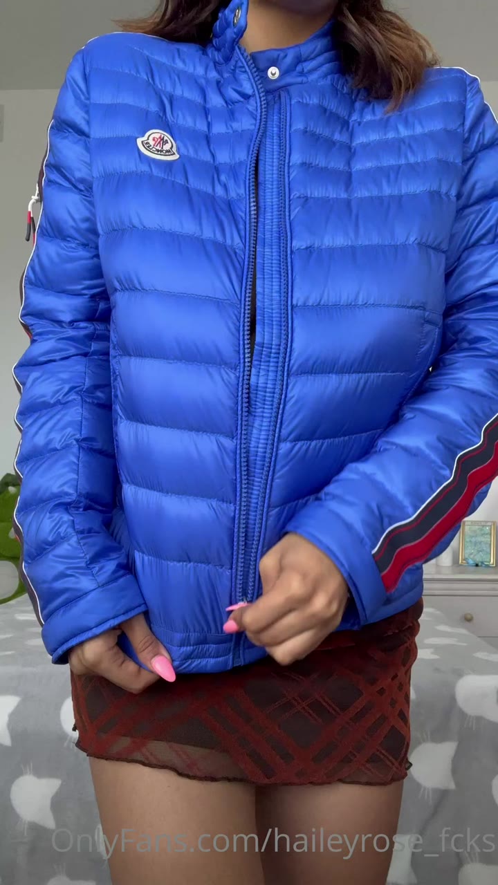 Big tits Hailey Rose leaks video full