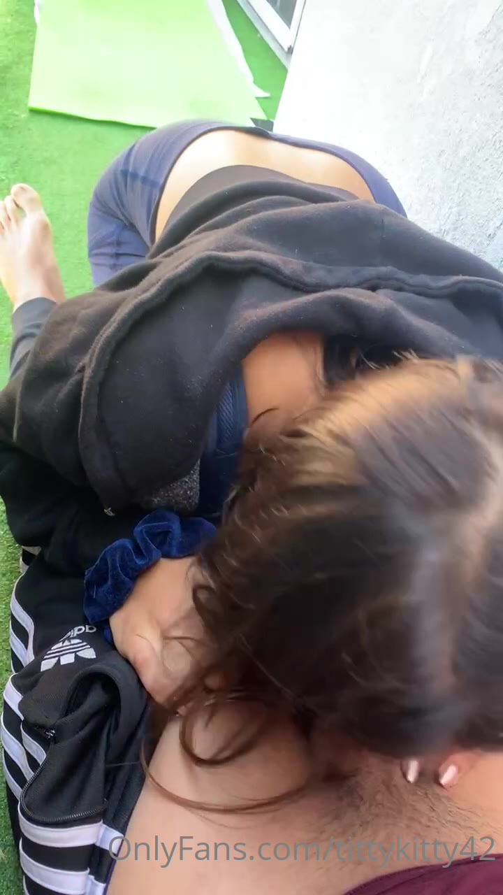 Epic White Hailey Rose of