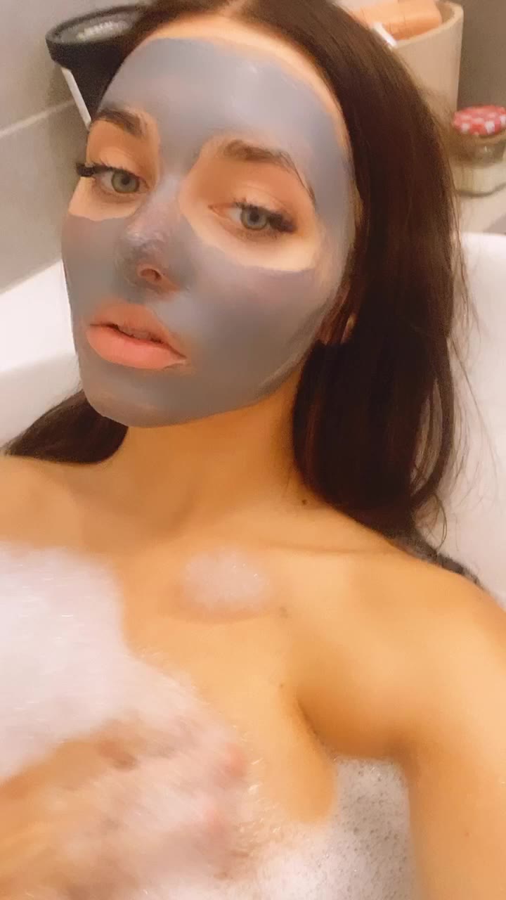 influencer babe Nacre Victoire onlyfans leaks pic Exposed