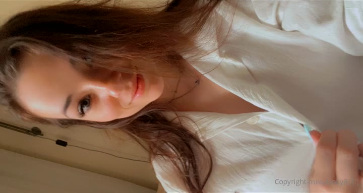 Small Tits Miley Mercier onlyfans leaked