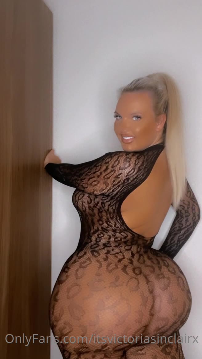 Ambitious  sucking slut Victoria Sinclair leaked nudex