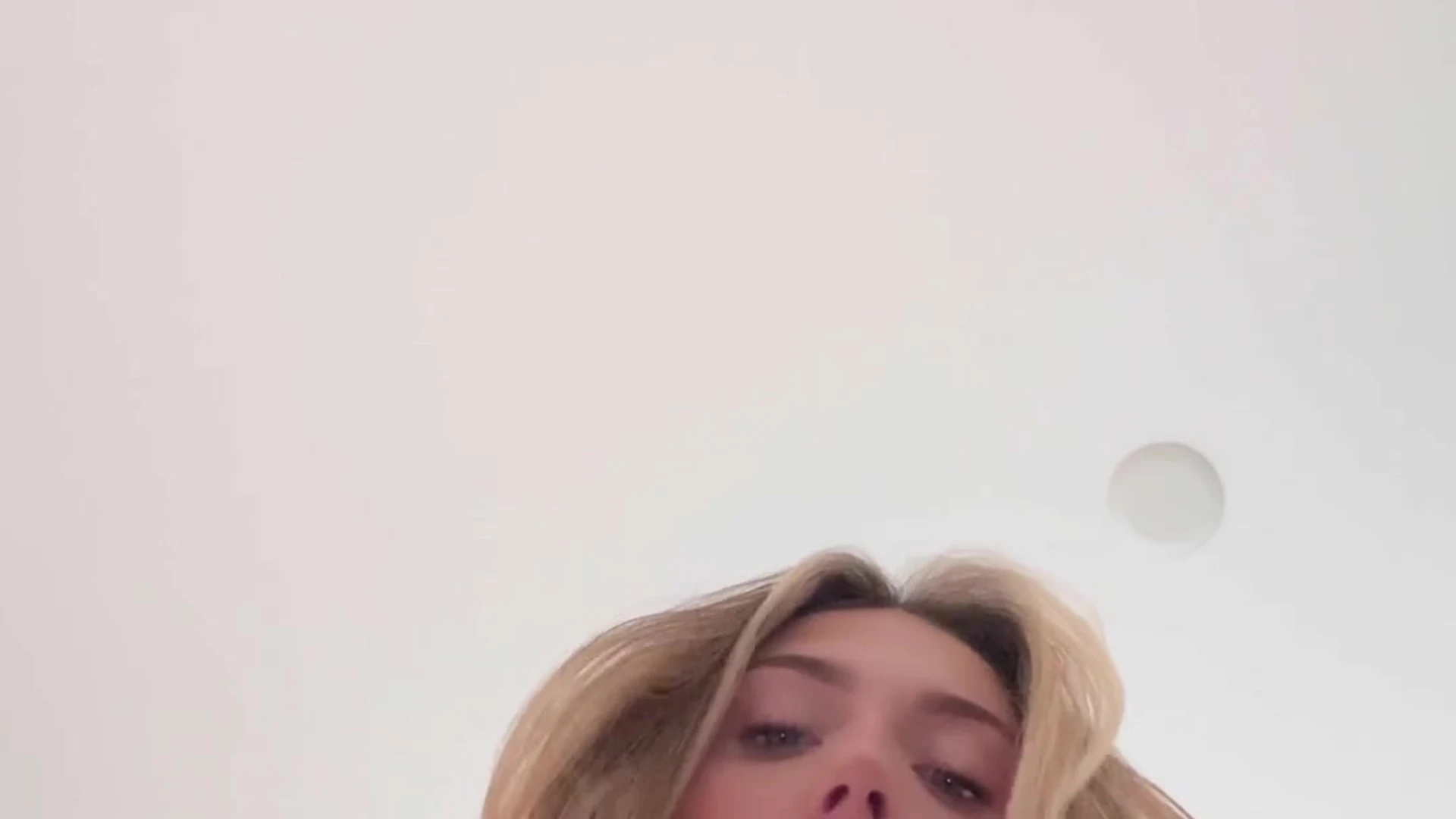 Effervescent  brunette blairbbyxo fap Full Clip