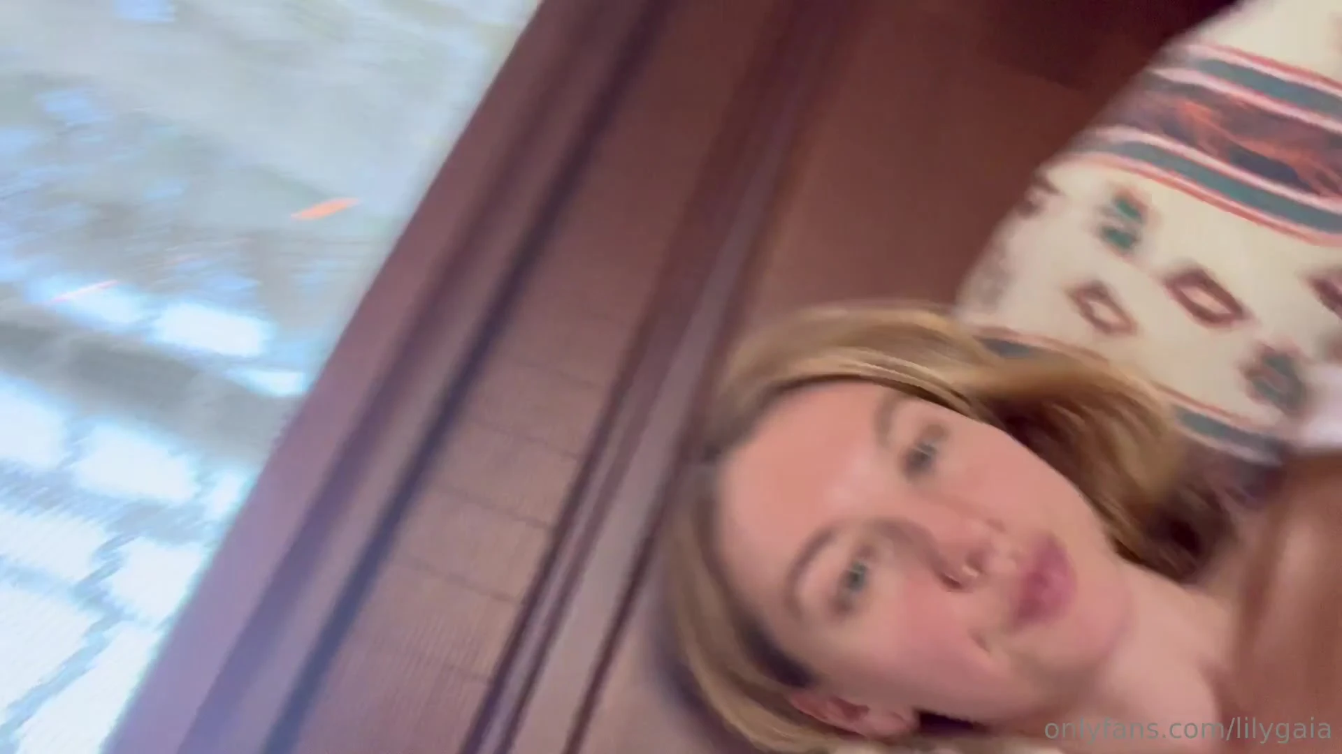 Resolute petite Lily Ivy erome