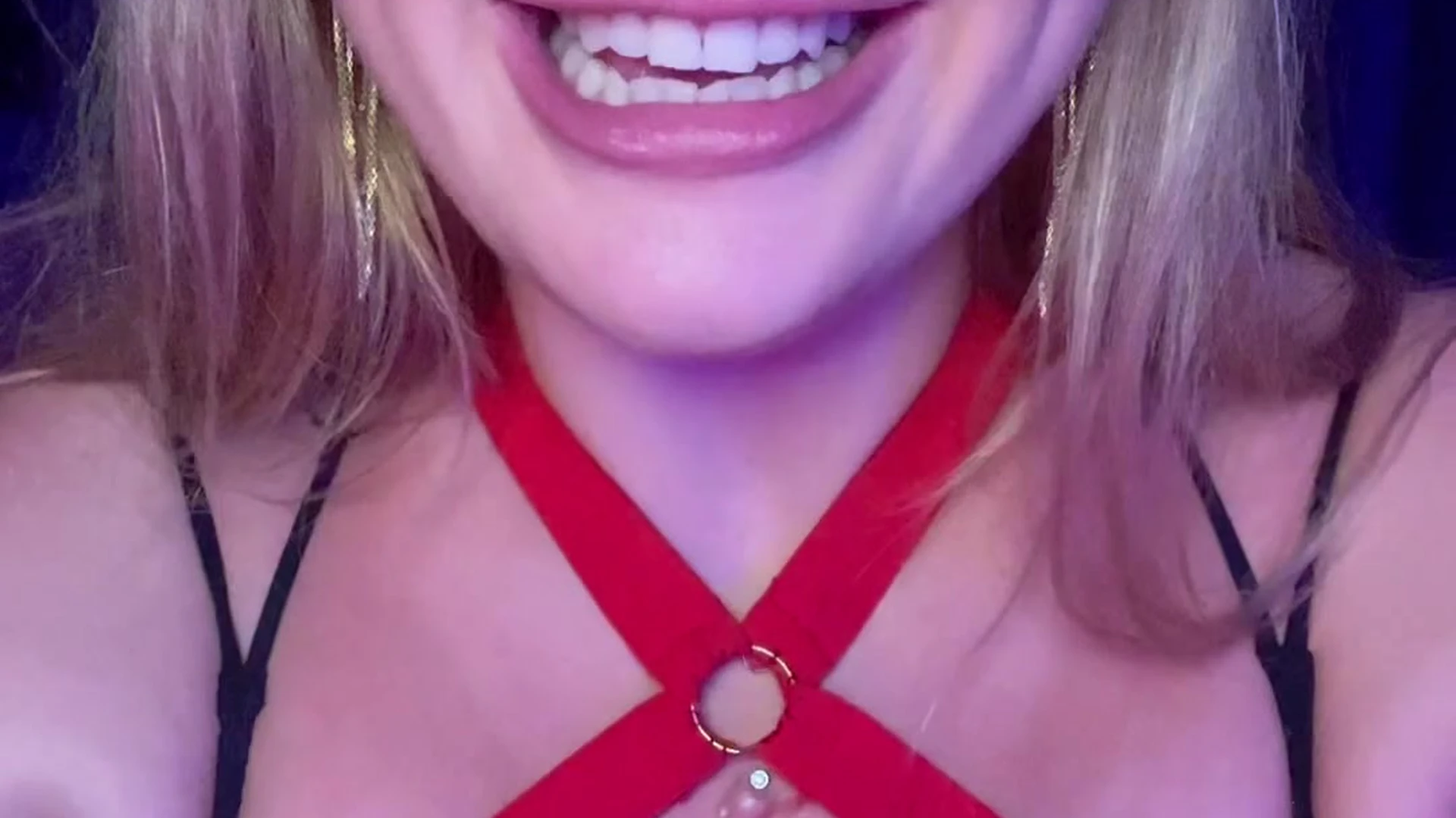 Sensational Considerate blonde Cheryl Blossom leaks