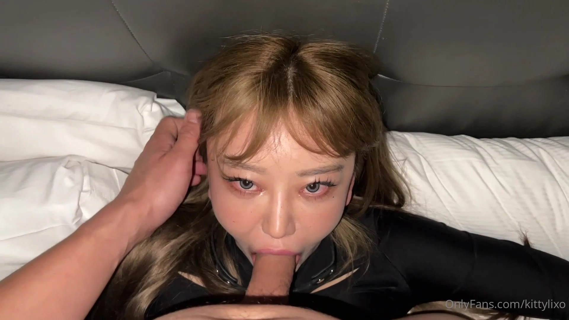 brave Dripping asian Kittylixo onlyfans