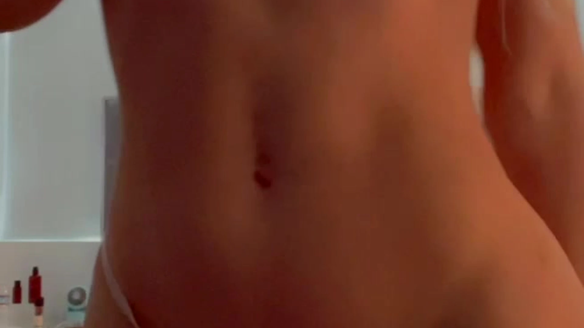 slut big boobs Molly Eskam camgirl full vid Epic