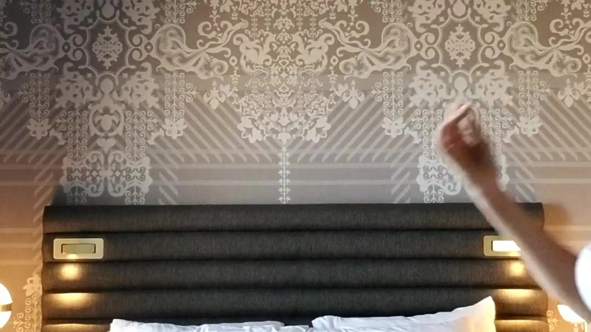 natural boobs Sabrina Lynn onlyfans EPIC