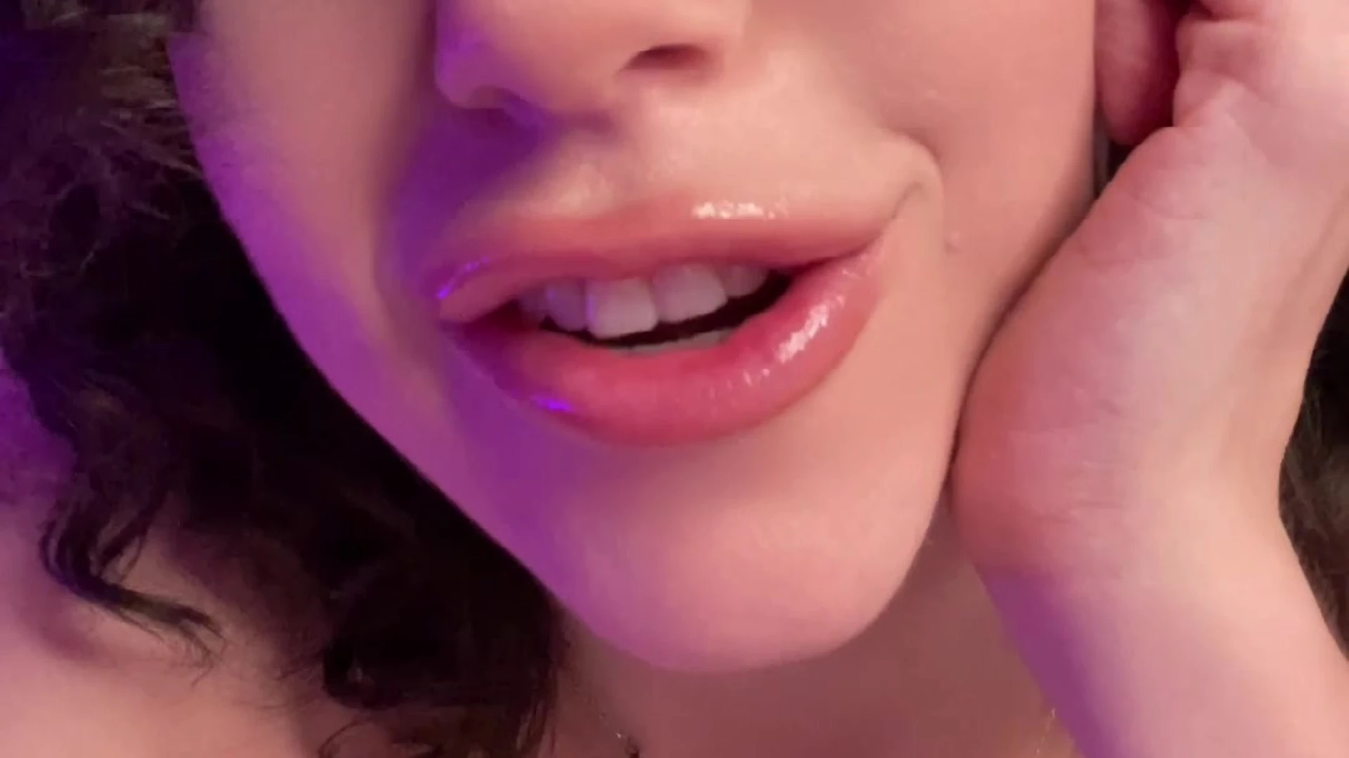 Sensational babe Mama Fiona onlyfans videos