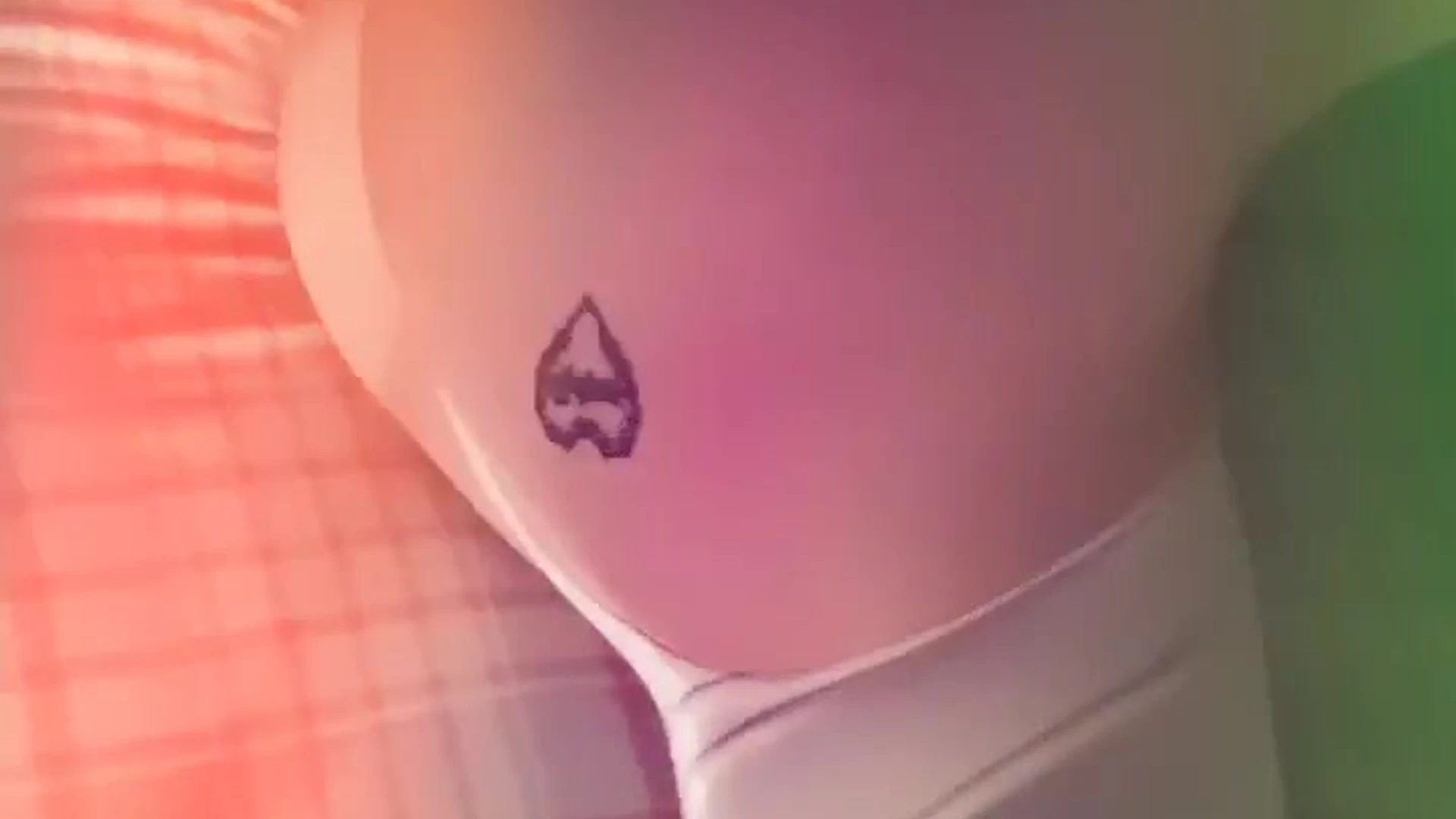 hottie tattoed Strawberrysquirtcake tits Full Clip EPIC