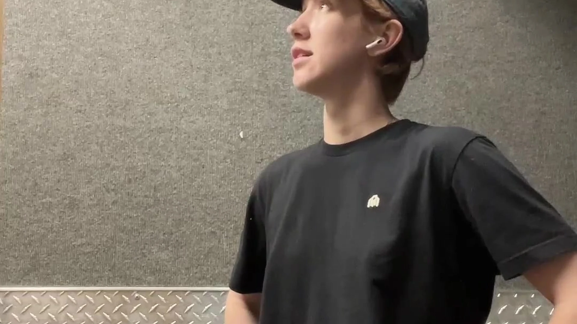 Cam girl AliceOnCam leaked sextape