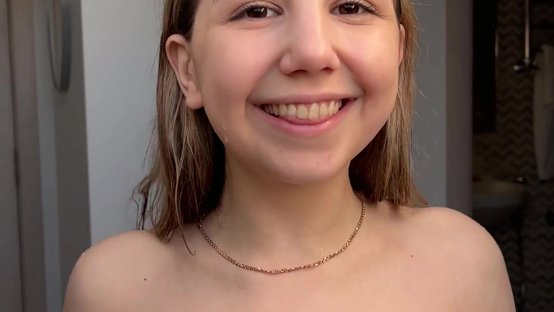 slim Judy Blooms porn