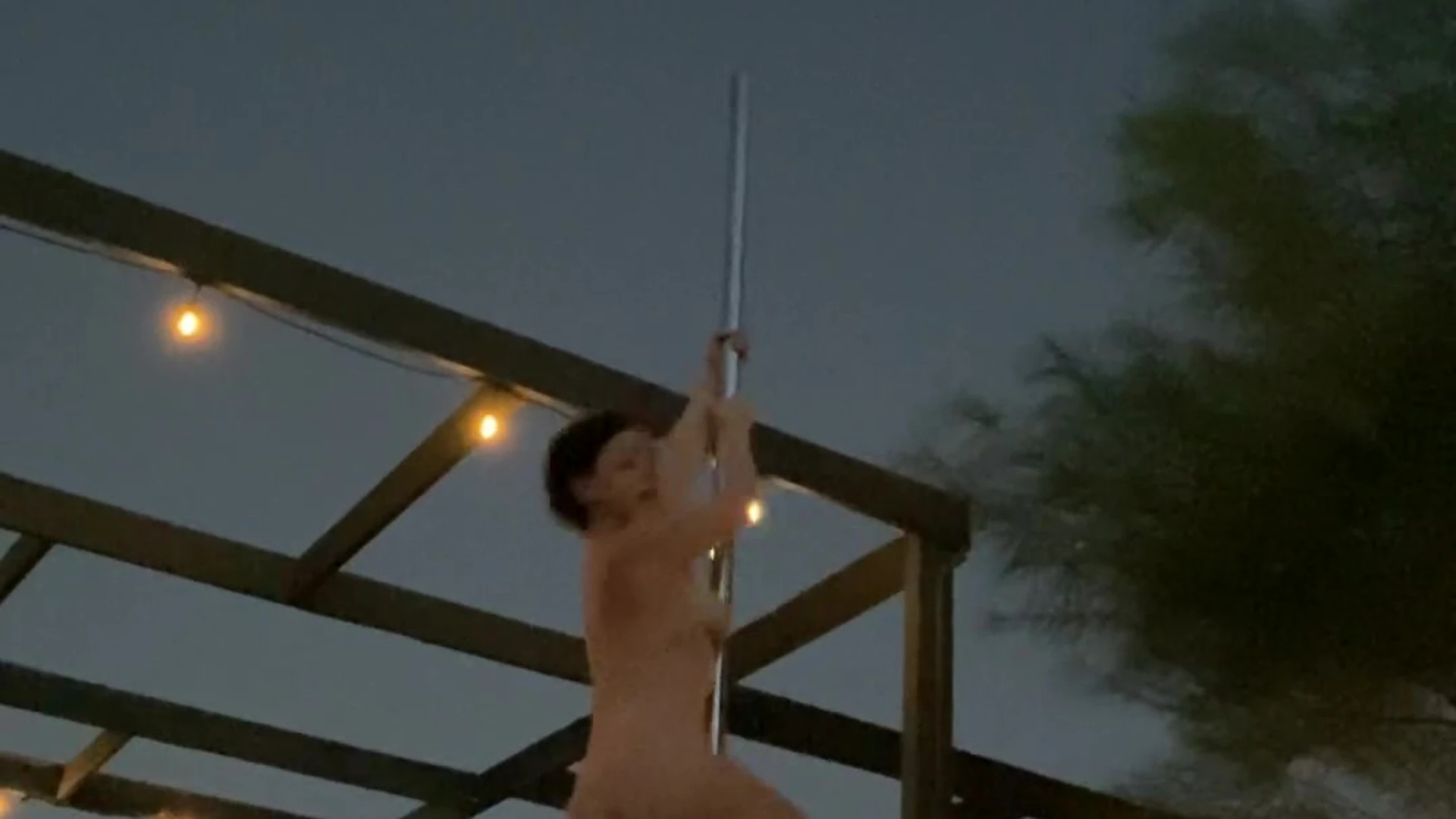 Exposed Devoted hoe Mama Fiona nude pic PRIVATE