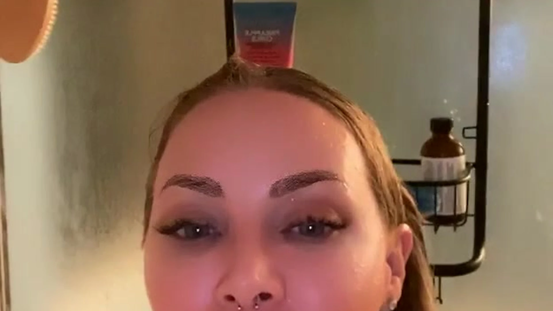 Epic blonde Nicole Aniston naked pics