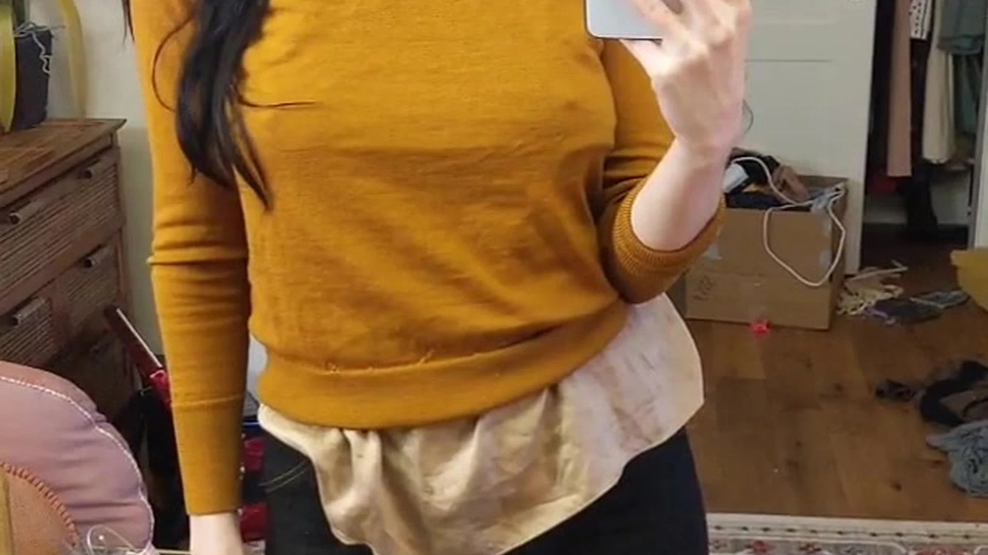 Tenacious caucasian aella girl Nude exposed Clip