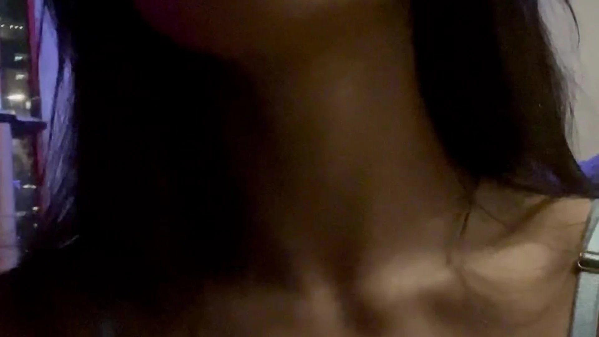 Self-assured big tits Isla Summer sex